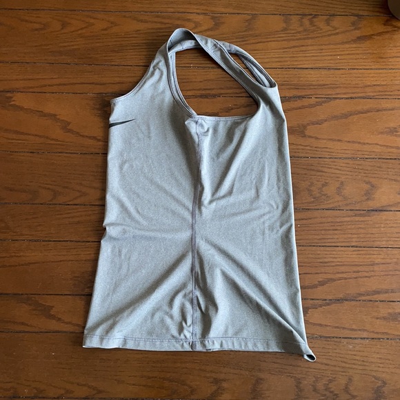 Nike pro tank top - Picture 4 of 5